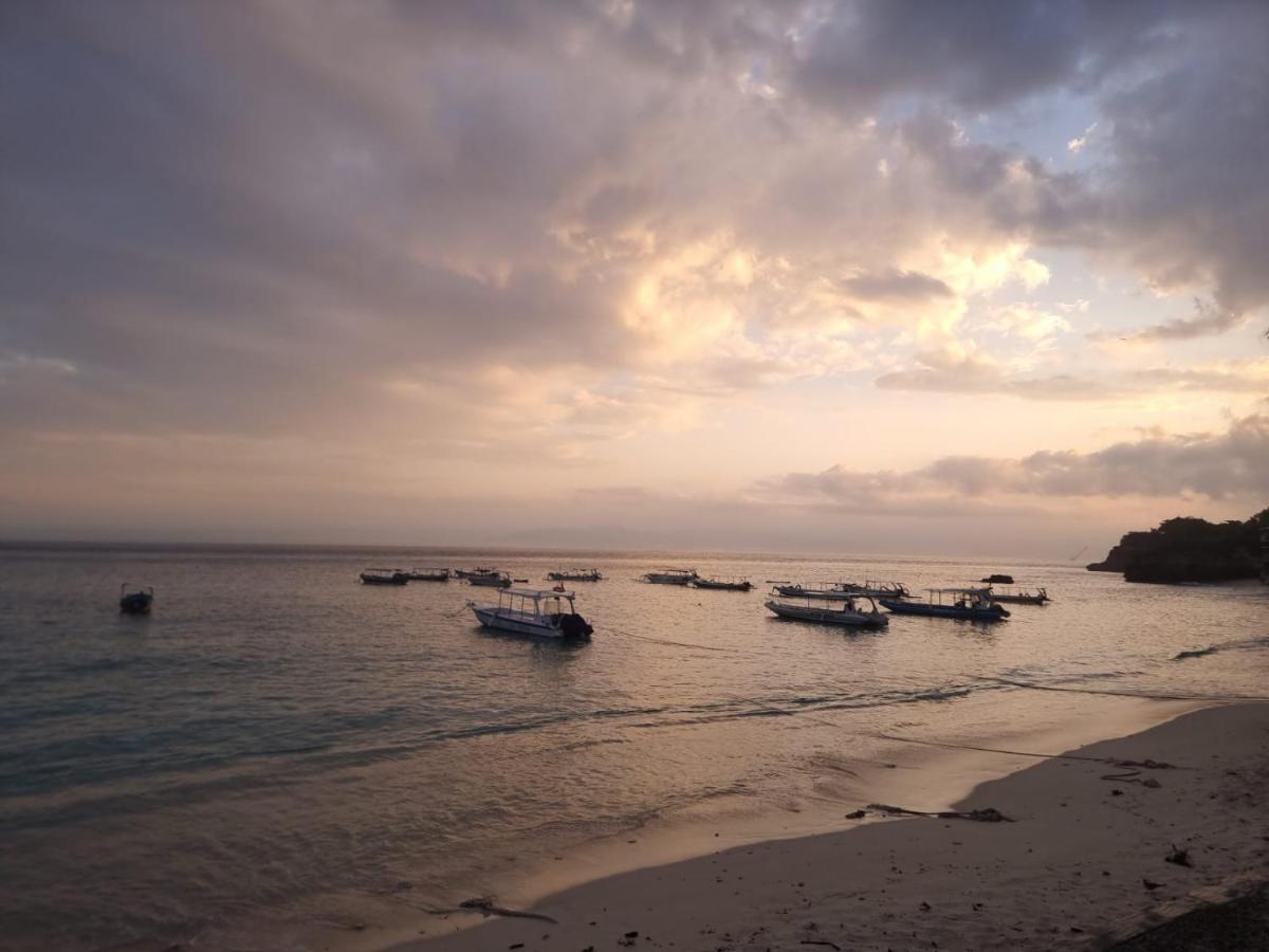 Villa Giyor Lembongan Esterno foto